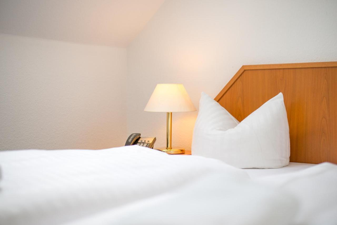 Goethe Hotel Messe By Trip Inn Frankfurt am Main Rum bild