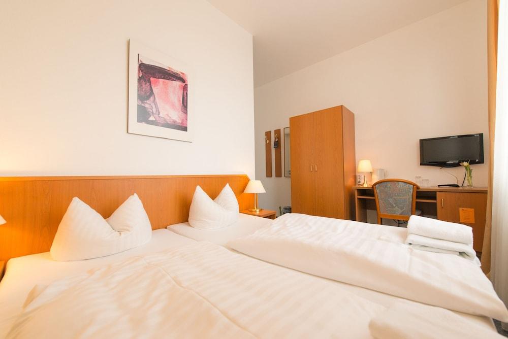 Goethe Hotel Messe By Trip Inn Frankfurt am Main Exteriör bild